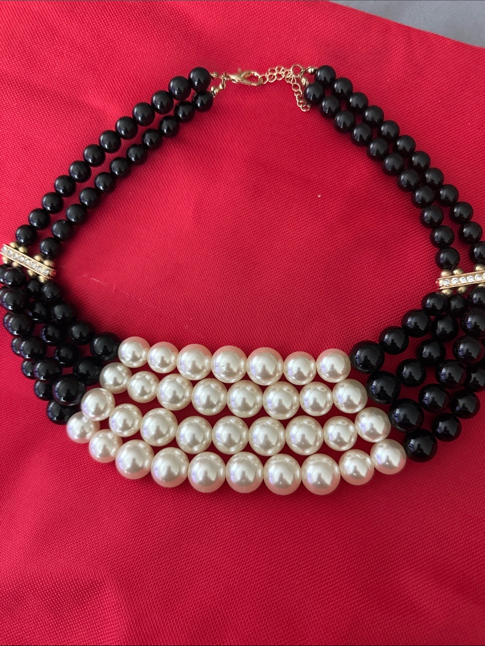 Women's Black and White Pearl Statement Necklace